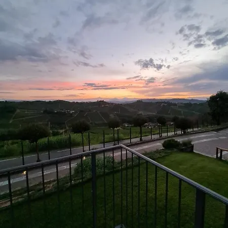 Sedendo E Mirando Bed & Breakfast 4*