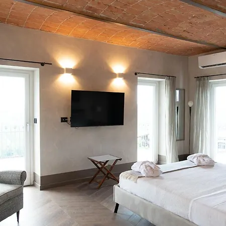 Sedendo E Mirando Bed & Breakfast