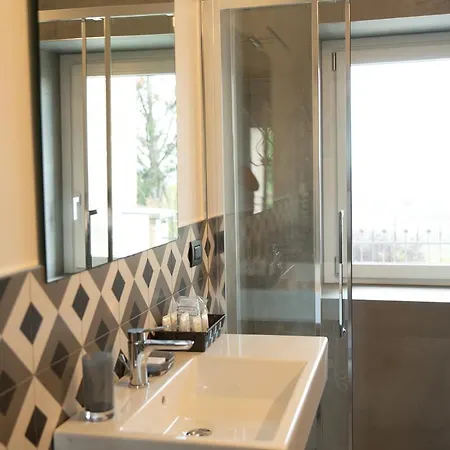 Sedendo E Mirando Bed & Breakfast