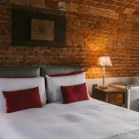 Bed & Breakfast Sedendo E Mirando Neive